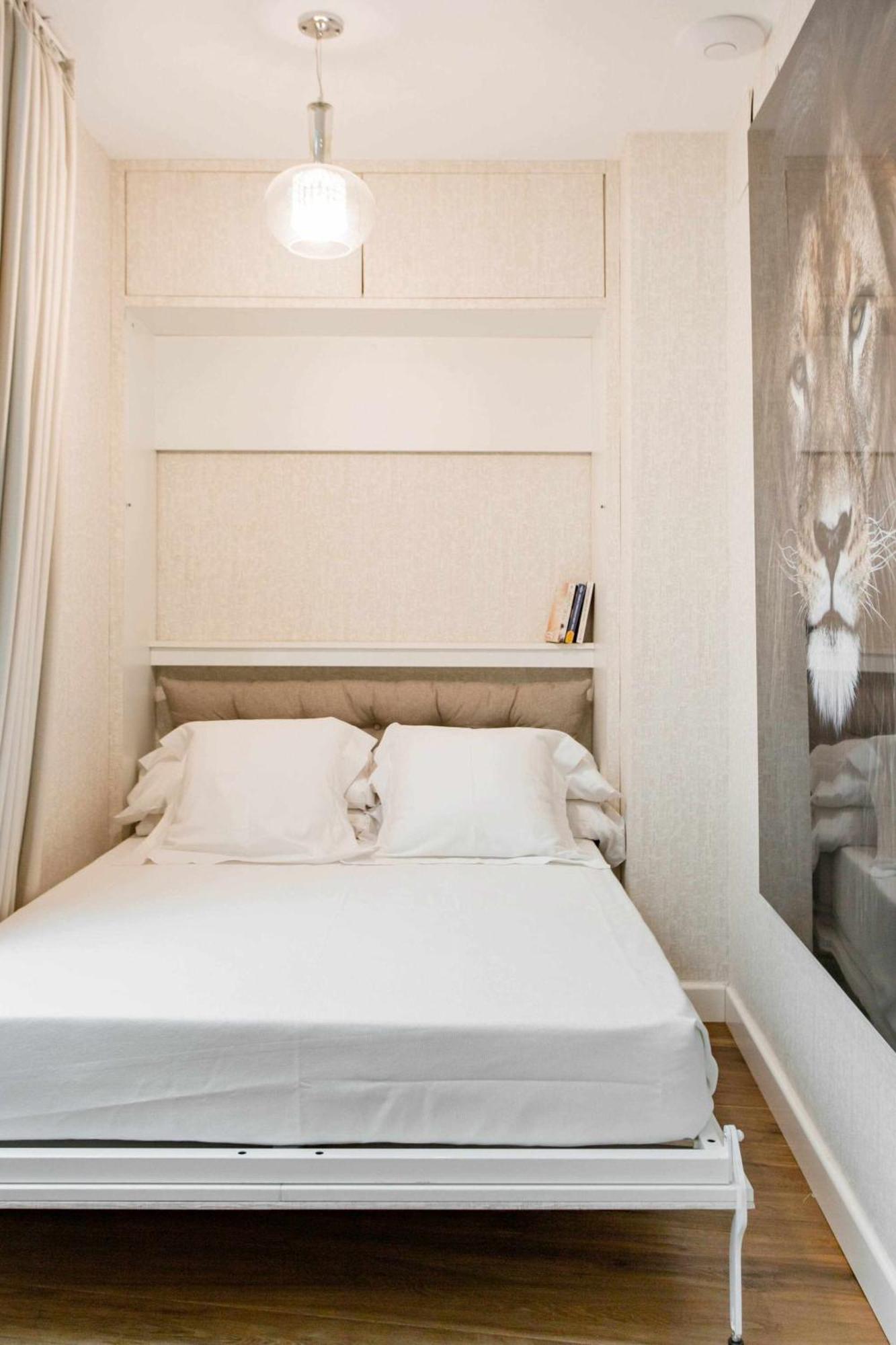 Revitalized Apartment In Historical Building Girona Kültér fotó